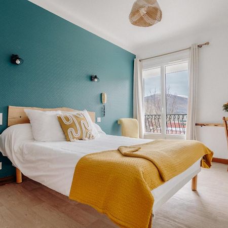 Logis Hotel Restaurant Espelletenia Larceveau-Arros-Cibits Exteriör bild