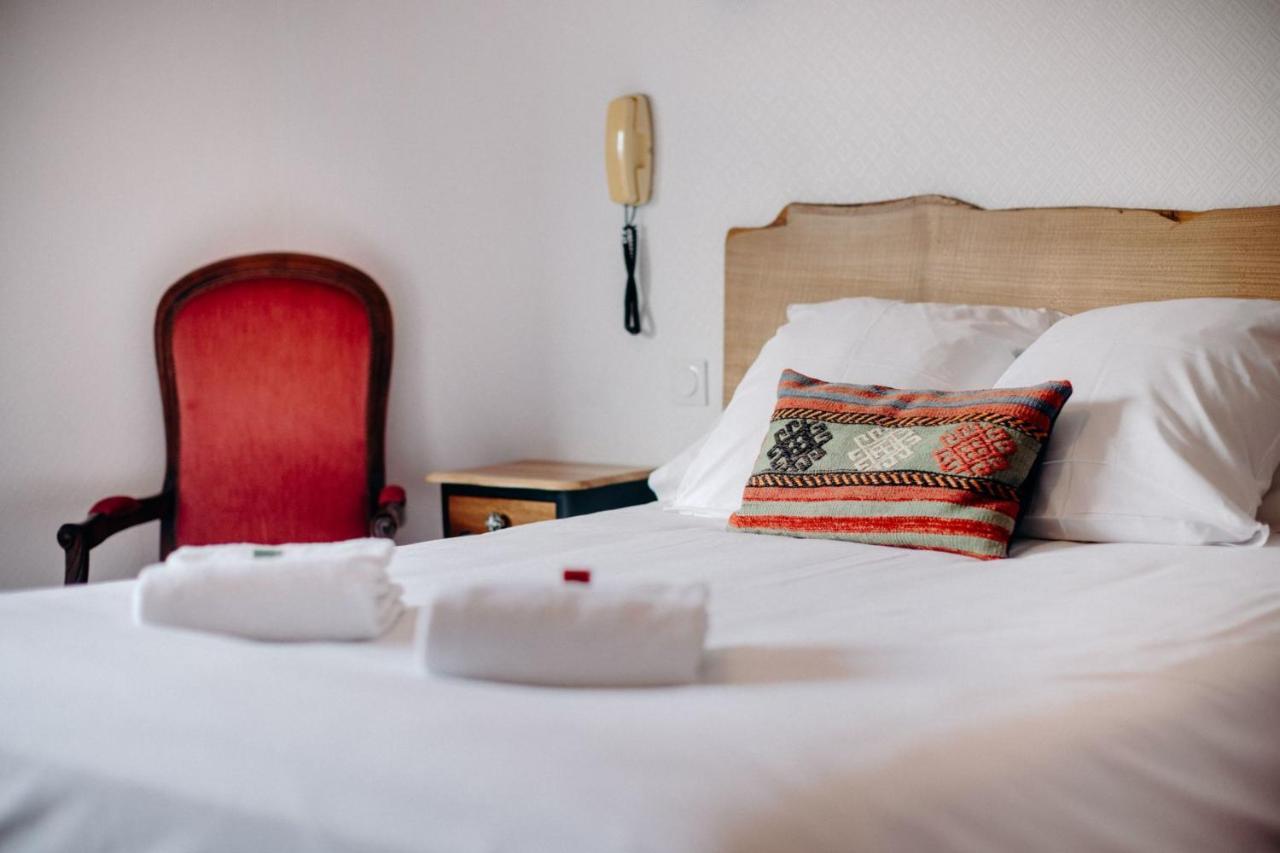 Logis Hotel Restaurant Espelletenia Larceveau-Arros-Cibits Exteriör bild