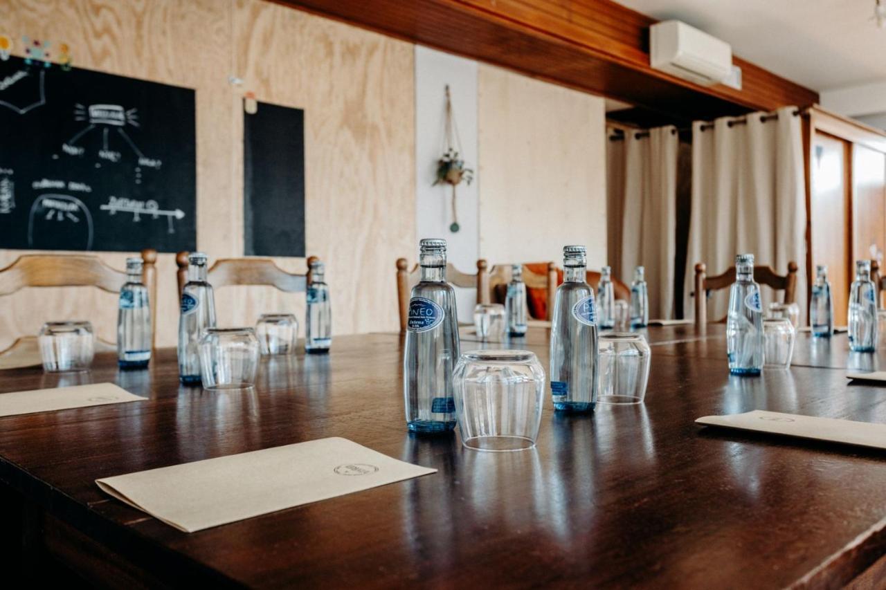 Logis Hotel Restaurant Espelletenia Larceveau-Arros-Cibits Exteriör bild