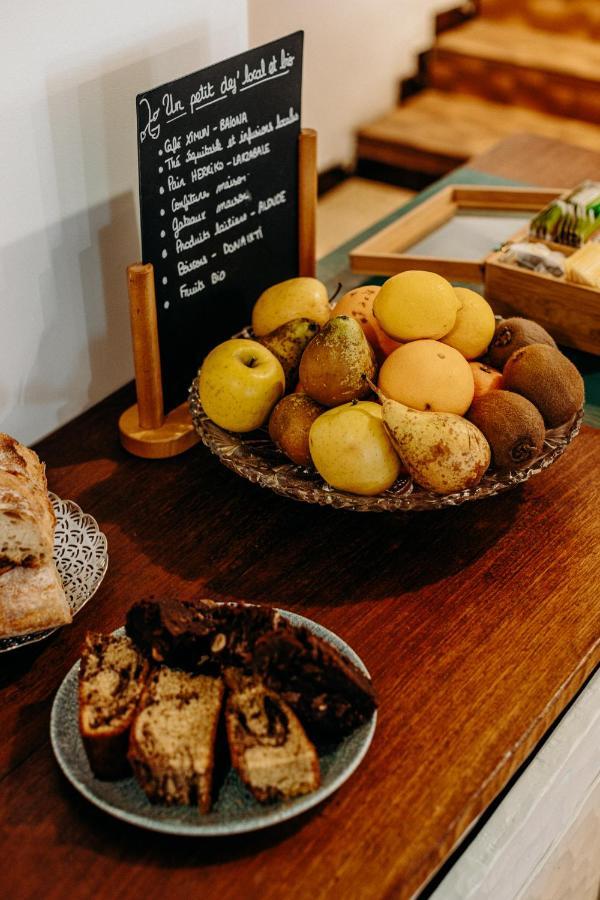 Logis Hotel Restaurant Espelletenia Larceveau-Arros-Cibits Exteriör bild