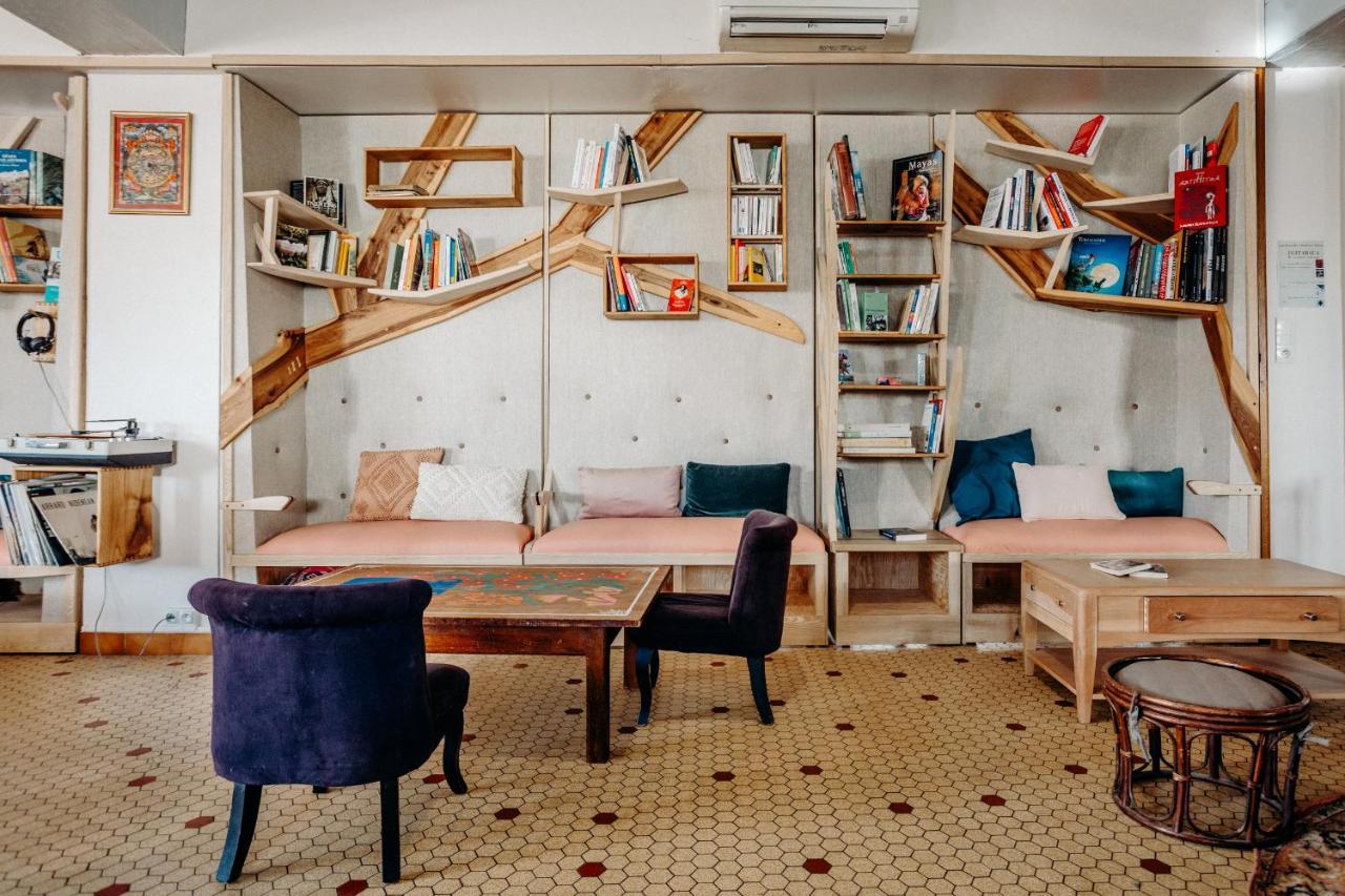 Logis Hotel Restaurant Espelletenia Larceveau-Arros-Cibits Exteriör bild