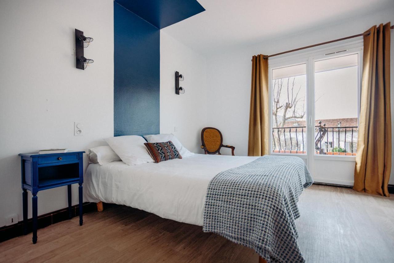 Logis Hotel Restaurant Espelletenia Larceveau-Arros-Cibits Exteriör bild