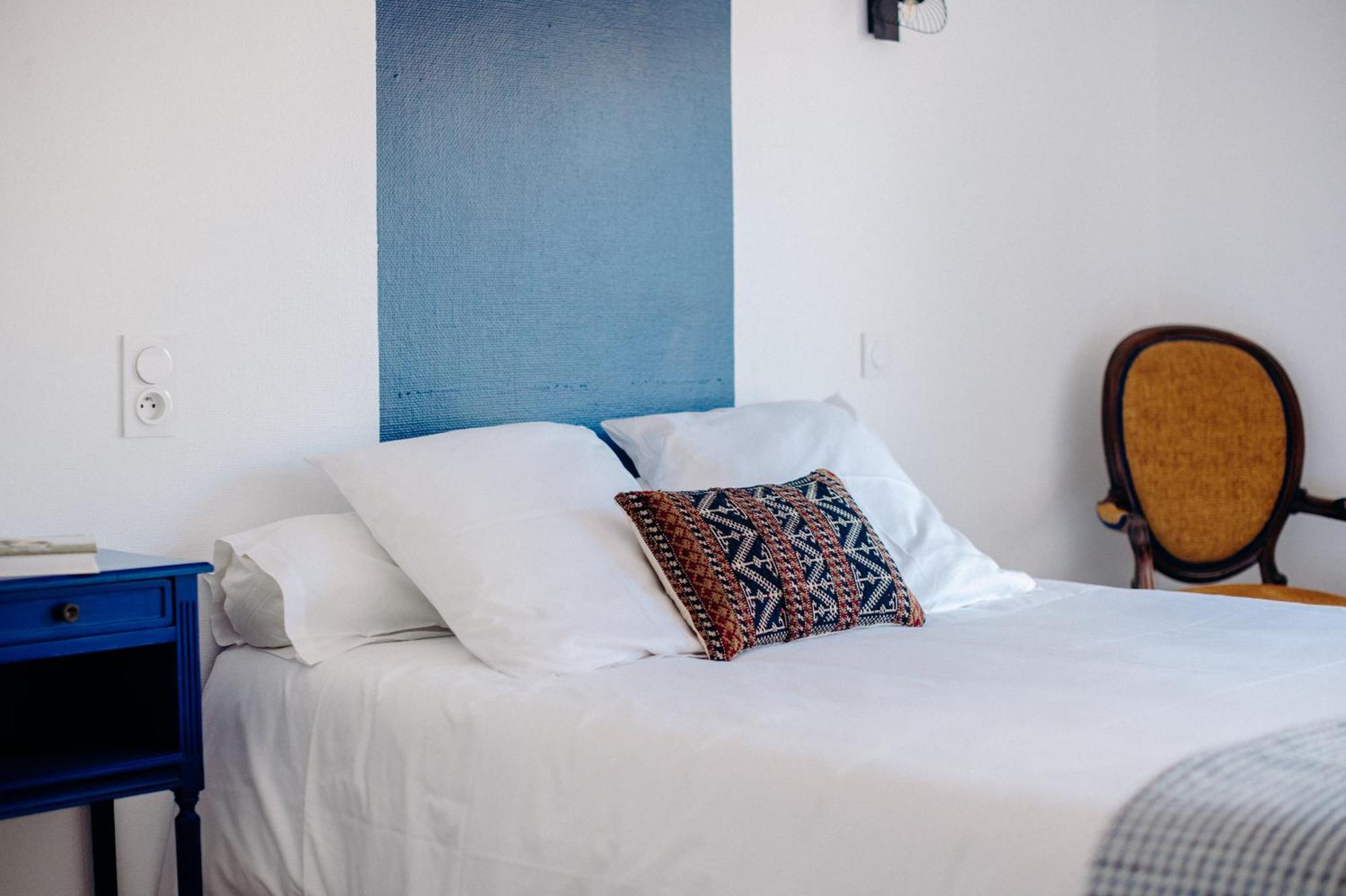 Logis Hotel Restaurant Espelletenia Larceveau-Arros-Cibits Exteriör bild