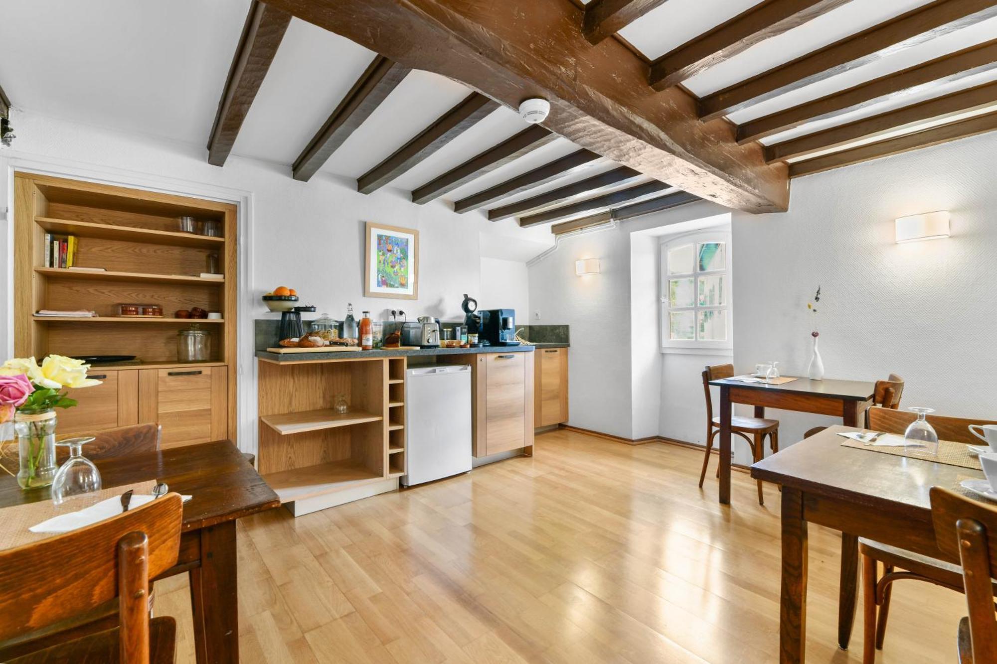 Logis Hotel Restaurant Espelletenia Larceveau-Arros-Cibits Exteriör bild
